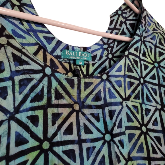 Bali Batiks Hand Painted Sleeveless Keyhole Back Resort Wear Dress - Medium - Picture 5 of 5